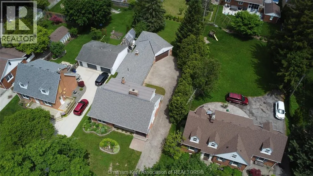 229 Elizabeth STREET