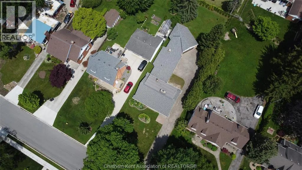 229 Elizabeth STREET