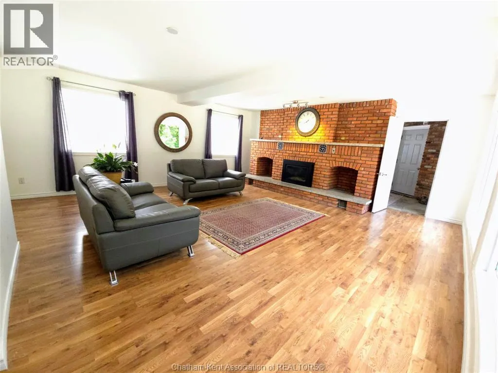 229 Elizabeth STREET