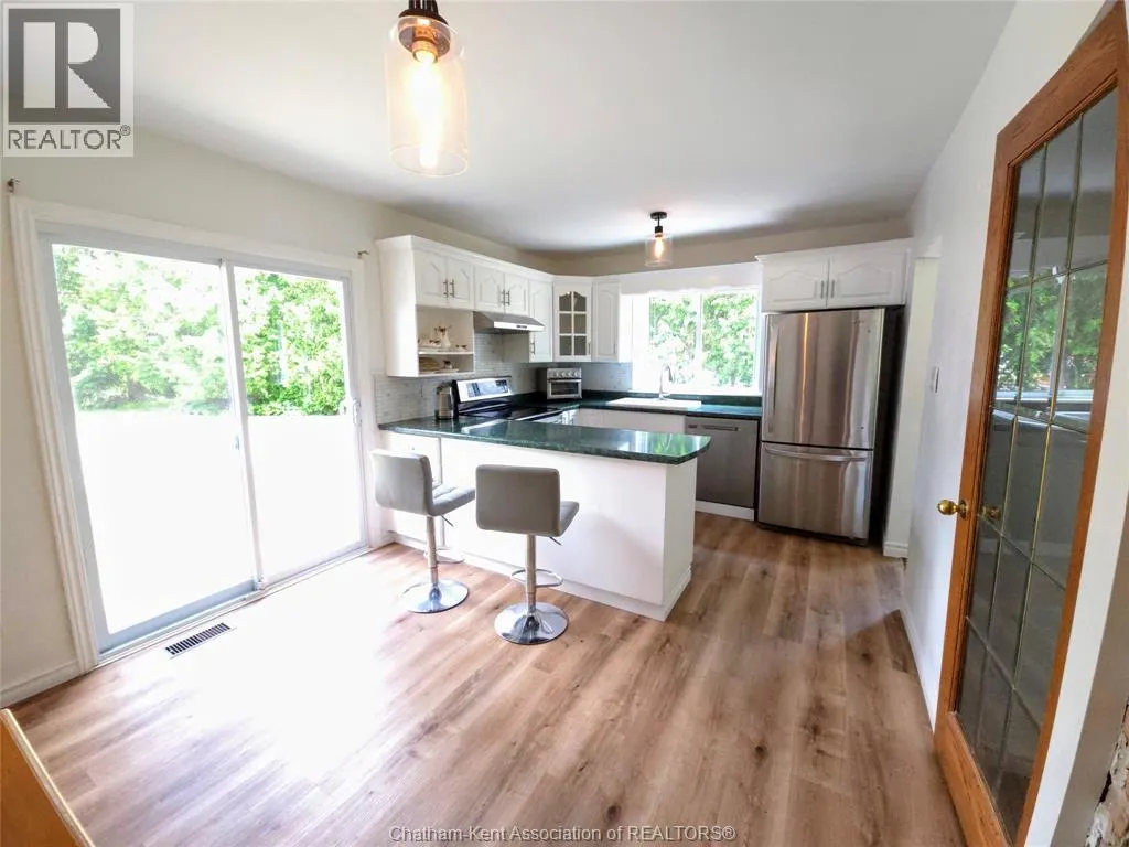 229 Elizabeth STREET