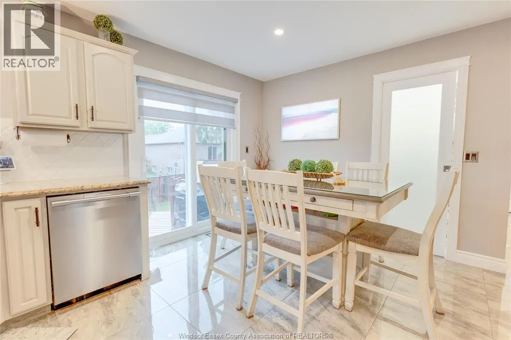 4250 Canberra AVENUE