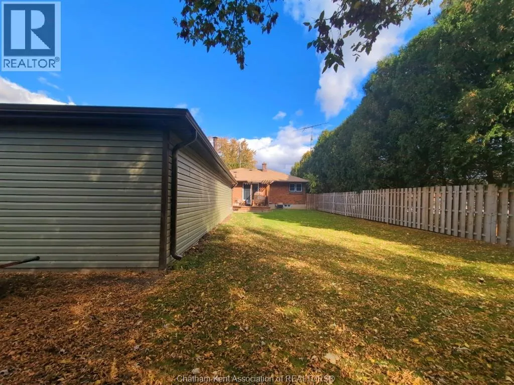 112 Churchill STREET