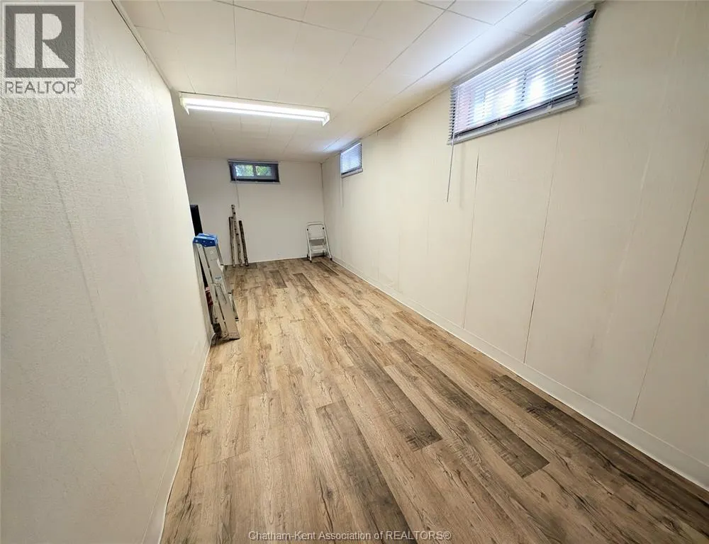 112 Churchill STREET