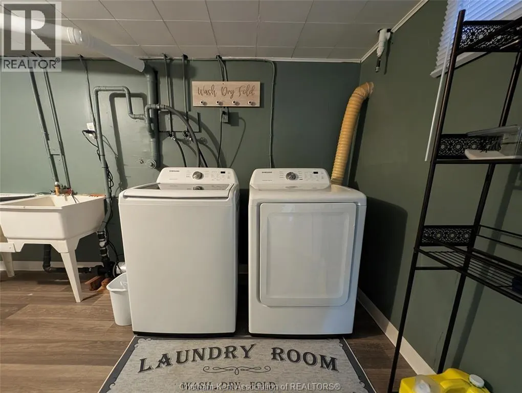 112 Churchill STREET