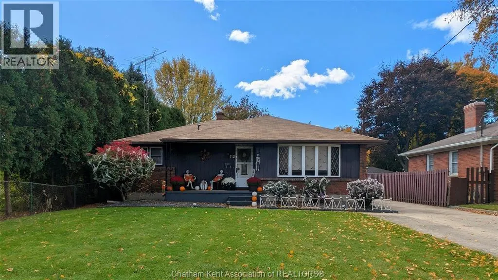 112 Churchill STREET