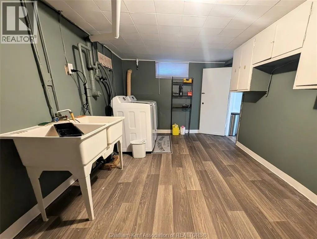 112 Churchill STREET