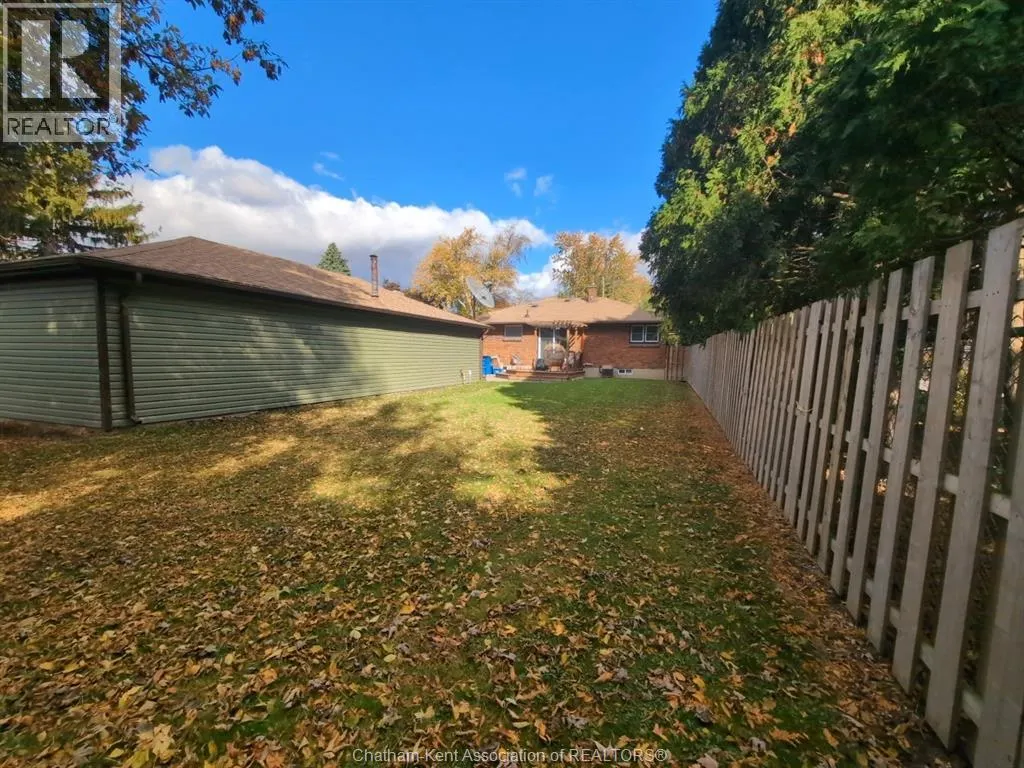 112 Churchill STREET