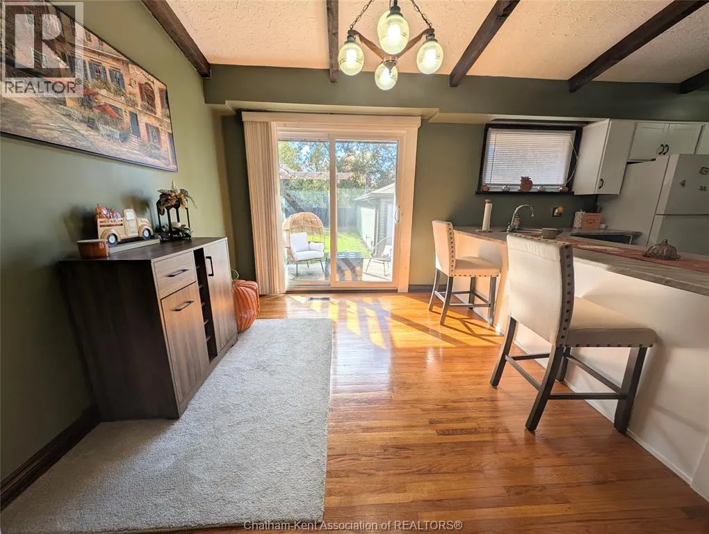 112 Churchill STREET