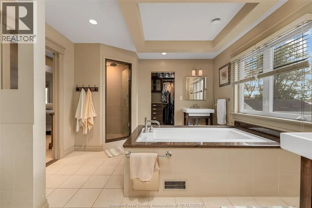 2925 ALEXANDRA AVENUE