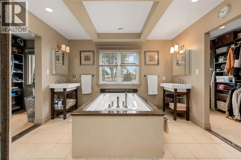 2925 ALEXANDRA AVENUE