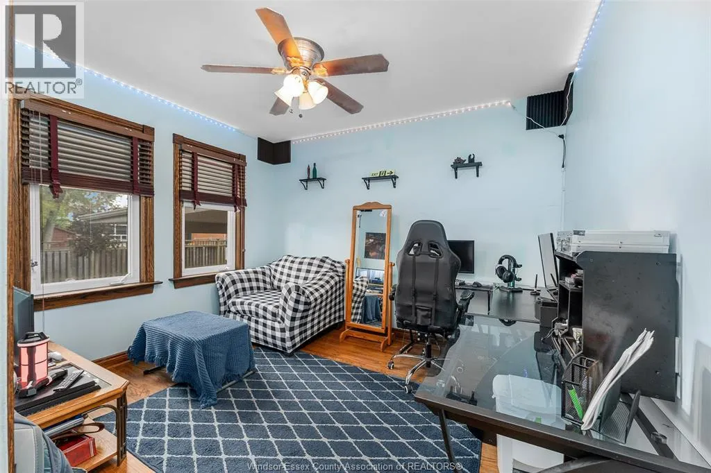 2925 ALEXANDRA AVENUE