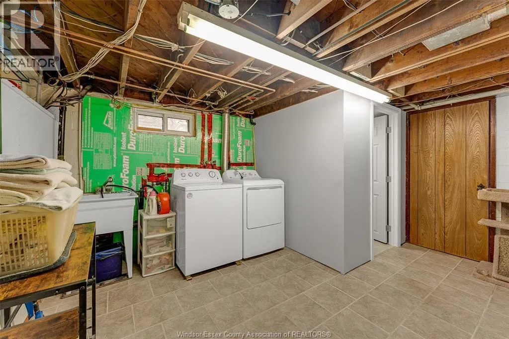 2925 ALEXANDRA AVENUE