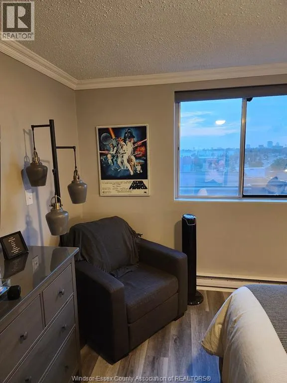 3936 WYANDOTTE STREET East Unit# 710