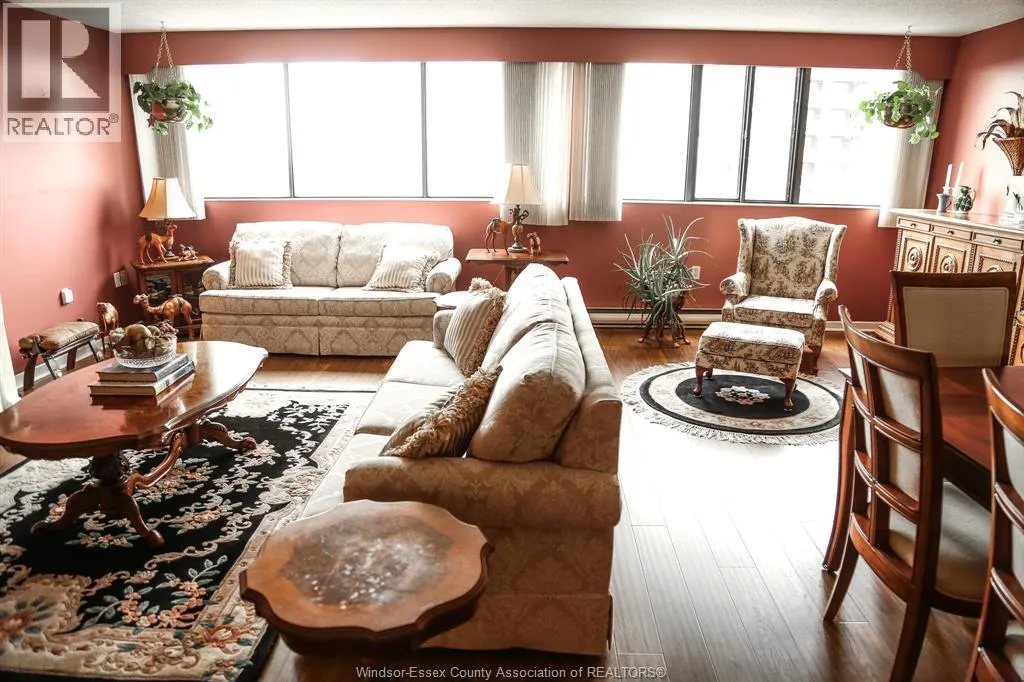 380 PELISSIER Unit# 2303