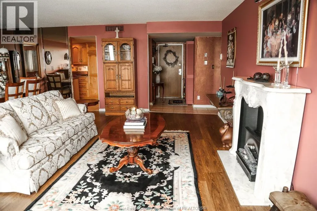 380 PELISSIER Unit# 2303