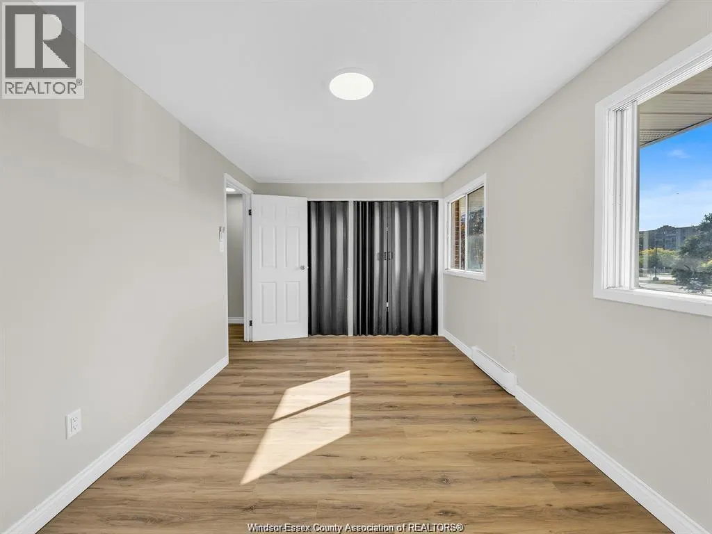 3073 MEADOWBROOK LANE Unit# 10