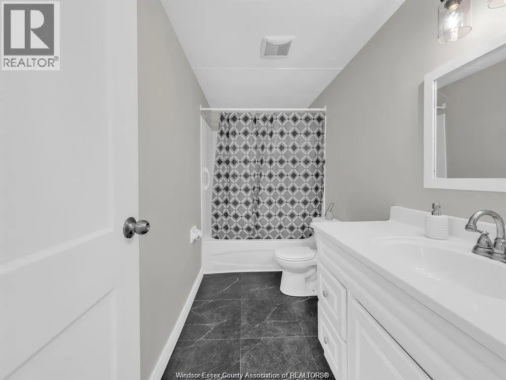 3073 MEADOWBROOK LANE Unit# 10