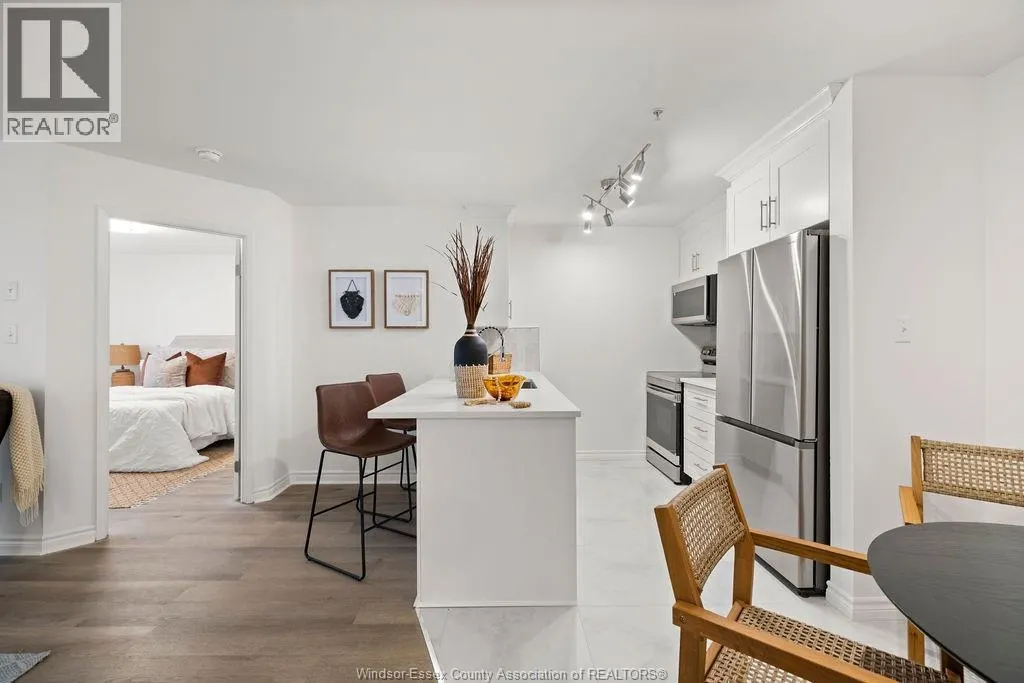 1535 GRAND MARAIS ROAD West Unit# 301