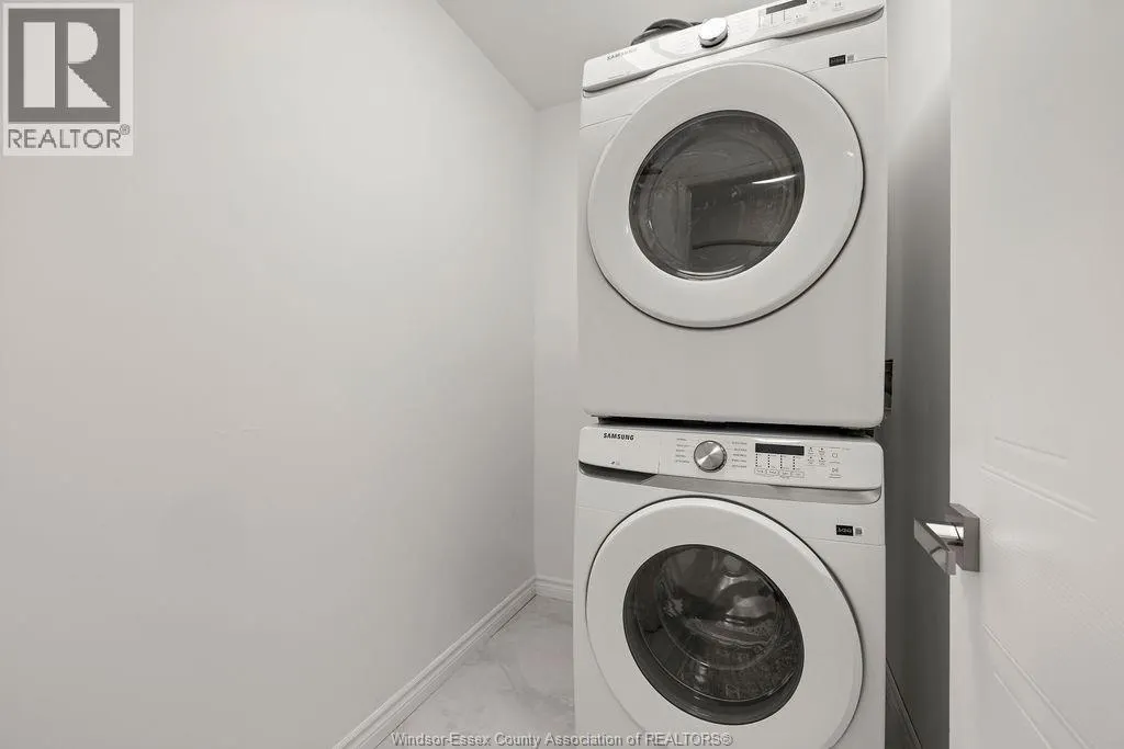 1535 GRAND MARAIS ROAD West Unit# 301