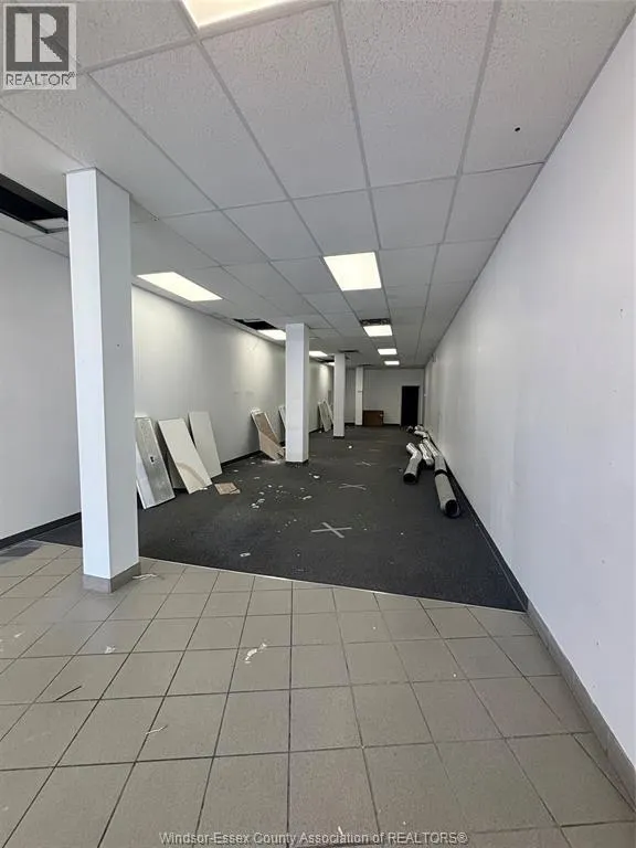 1585 WYANDOTTE STREET East Unit# 2