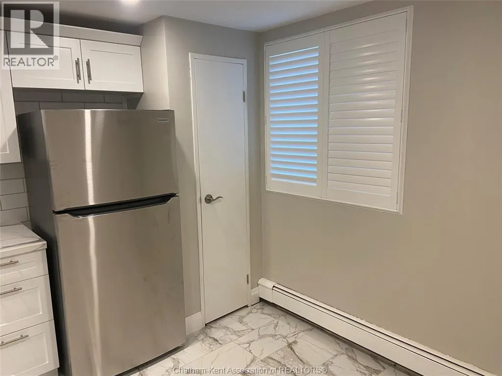 975 Grand AVENUE West Unit# 102