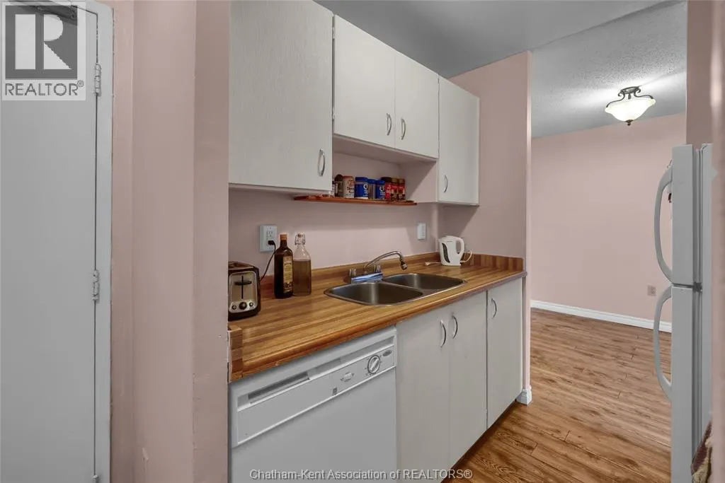 1580 Ernest AVENUE Unit# 306