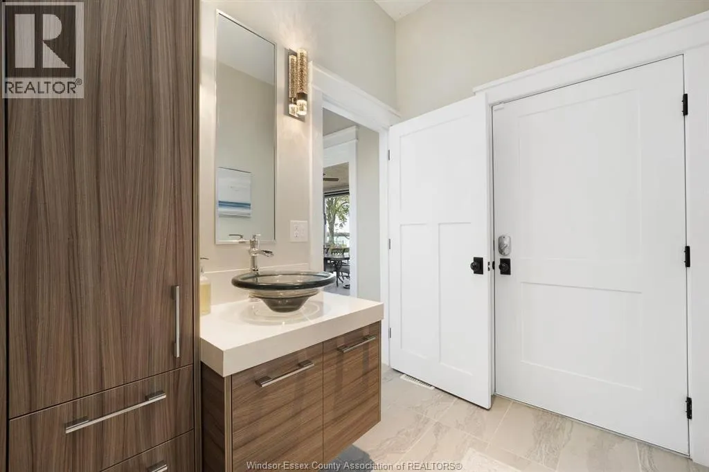 11770 RIVERSIDE DRIVE