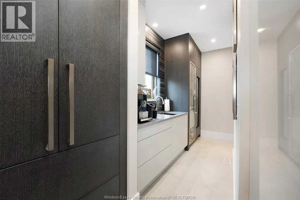 11770 RIVERSIDE DRIVE