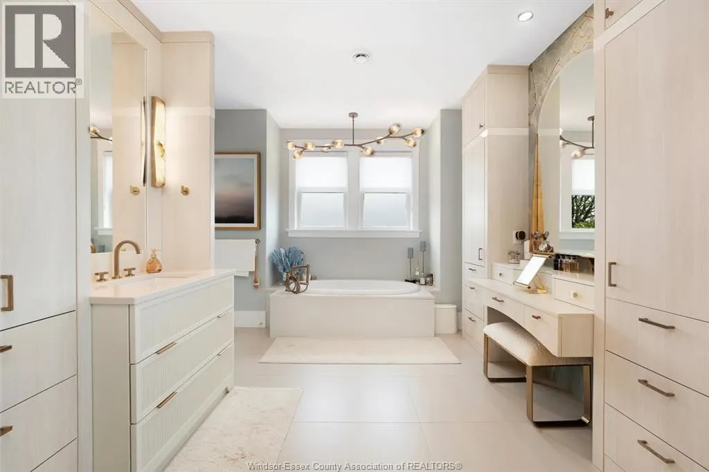 11770 RIVERSIDE DRIVE