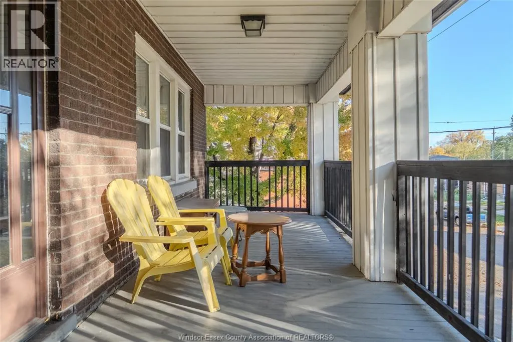 586-588 South STREET