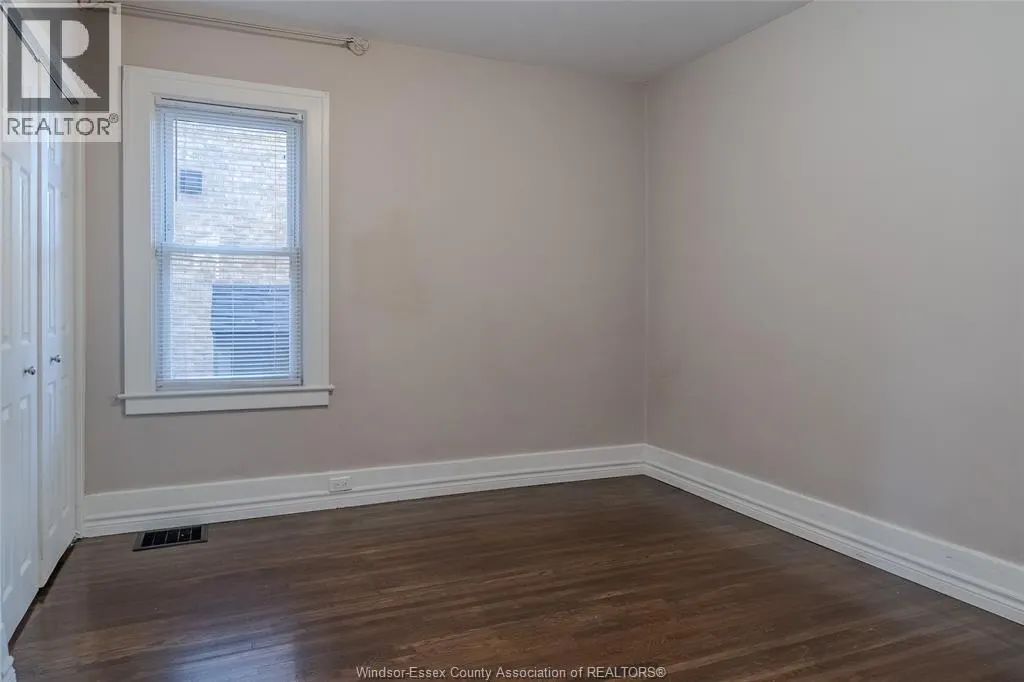 586-588 South STREET