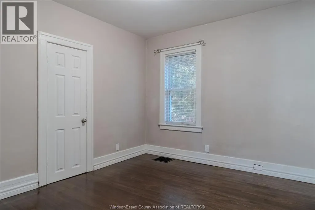 586-588 South STREET