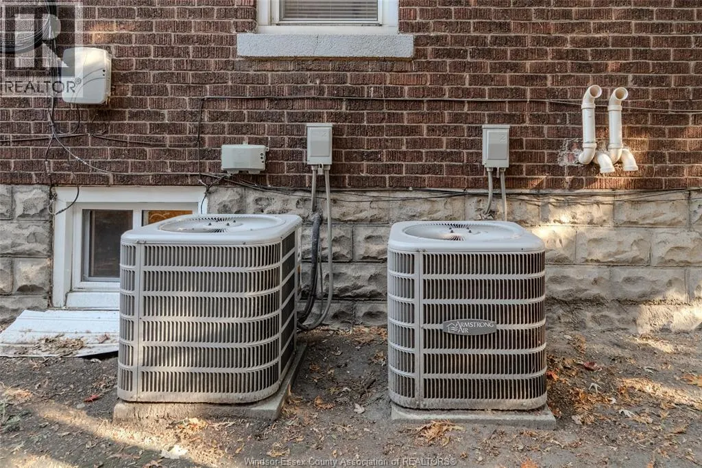 586-588 South STREET