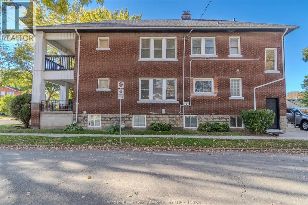 586-588 South STREET