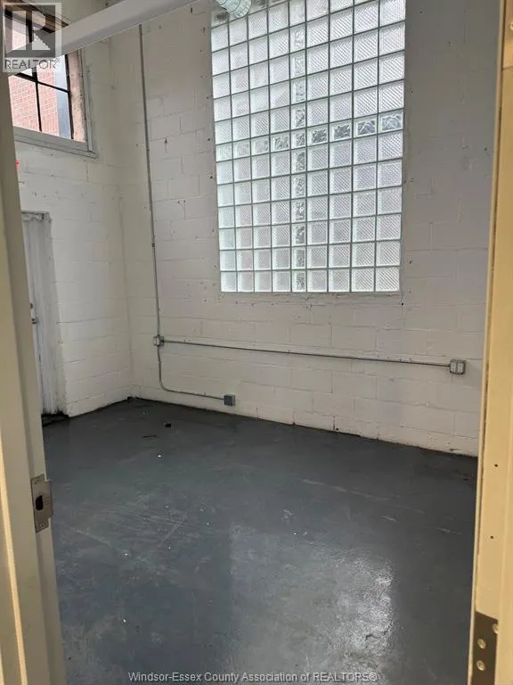 1005 WALKER ROAD Unit# B