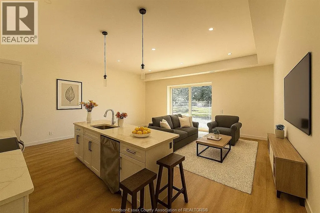 2275 WELLESLEY AVENUE