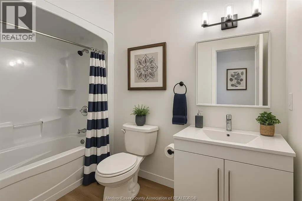 2275 WELLESLEY AVENUE