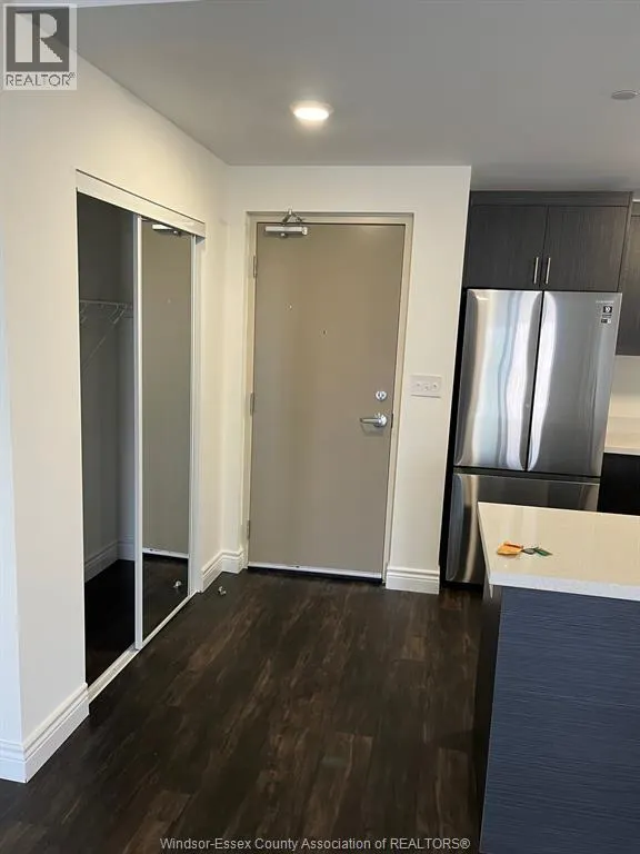 1489 BANWELL ROAD Unit# 427