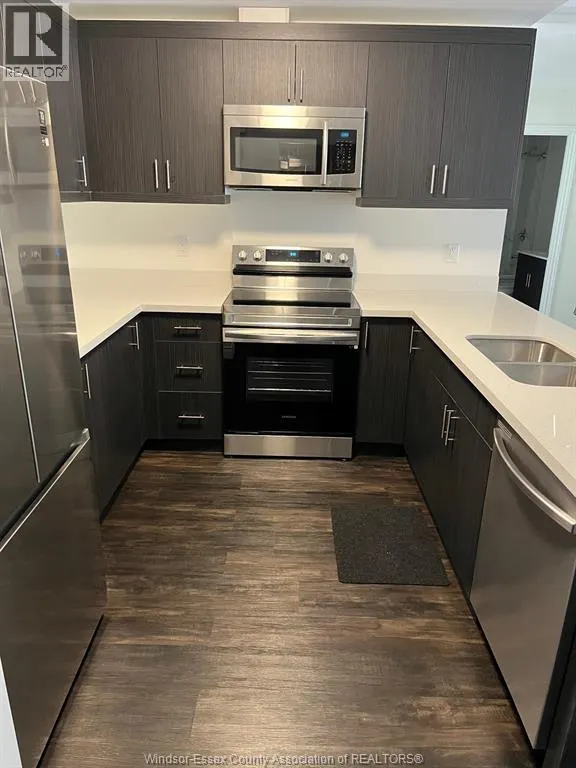 1489 BANWELL ROAD Unit# 427