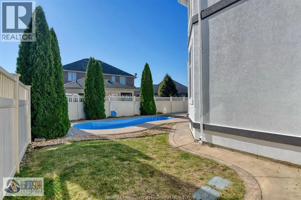 500 CLYDESDALE COURT