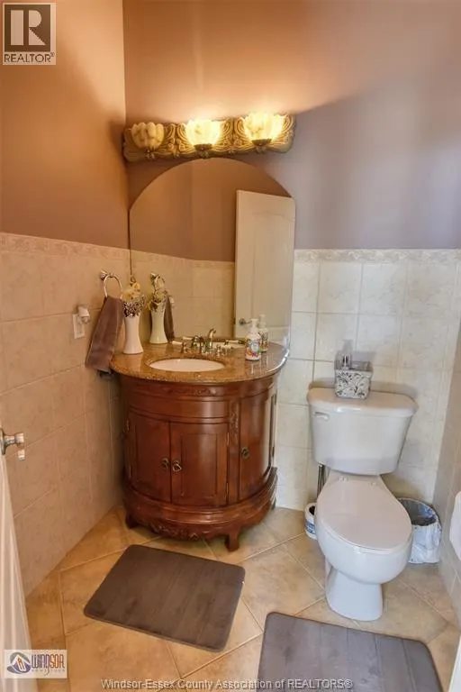 500 CLYDESDALE COURT