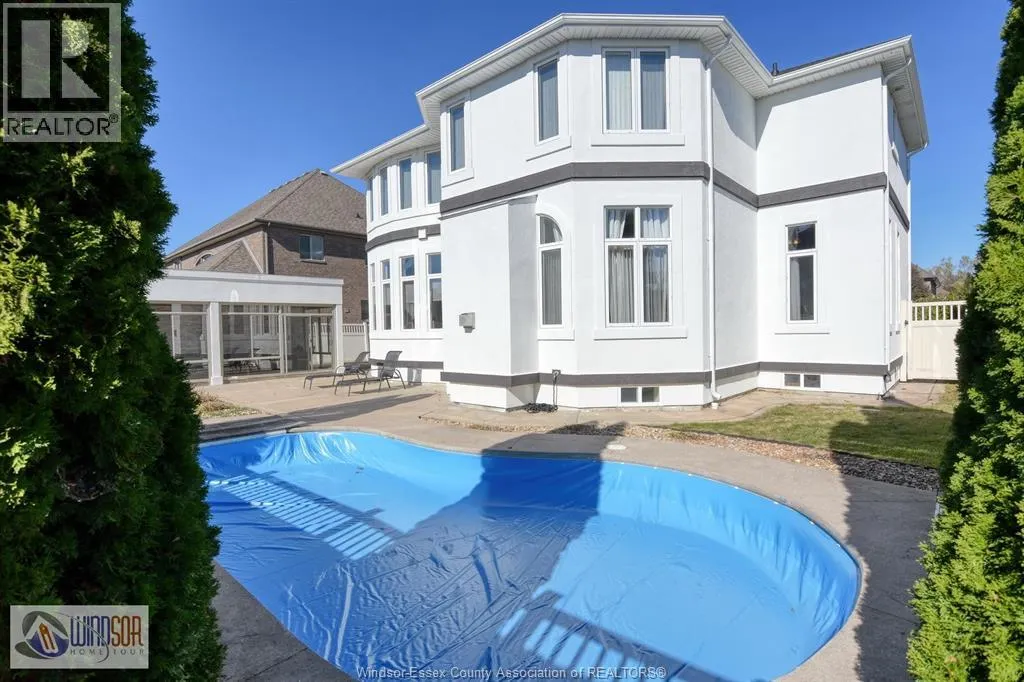 500 CLYDESDALE COURT