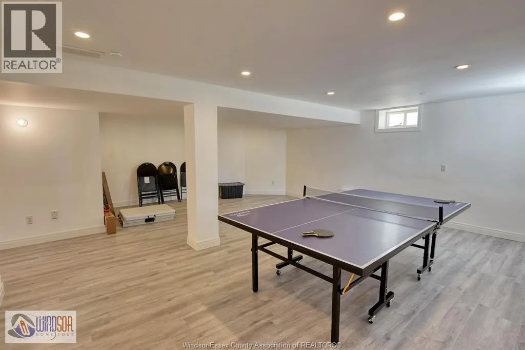 500 CLYDESDALE COURT