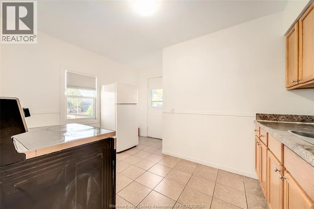 106-108 SHEPHERD STREET East