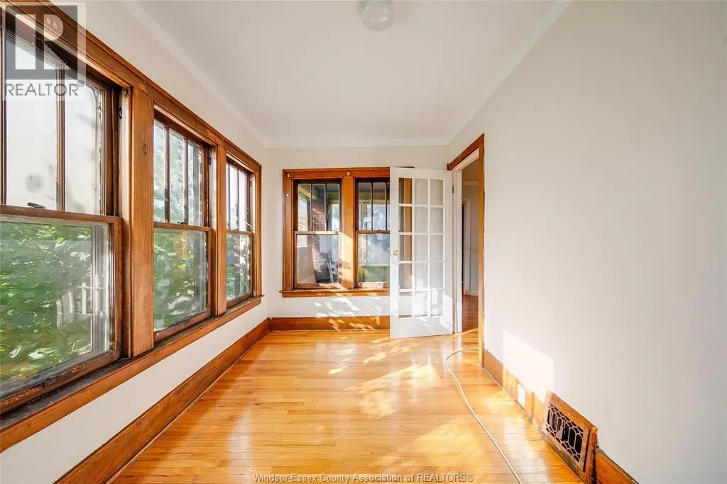 106-108 SHEPHERD STREET East