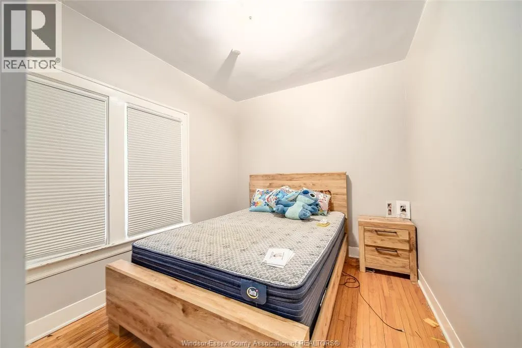 106-108 SHEPHERD STREET East