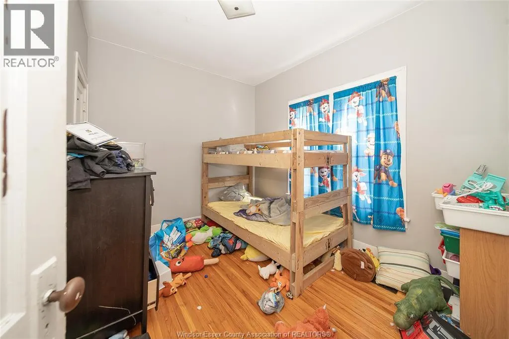 106-108 SHEPHERD STREET East