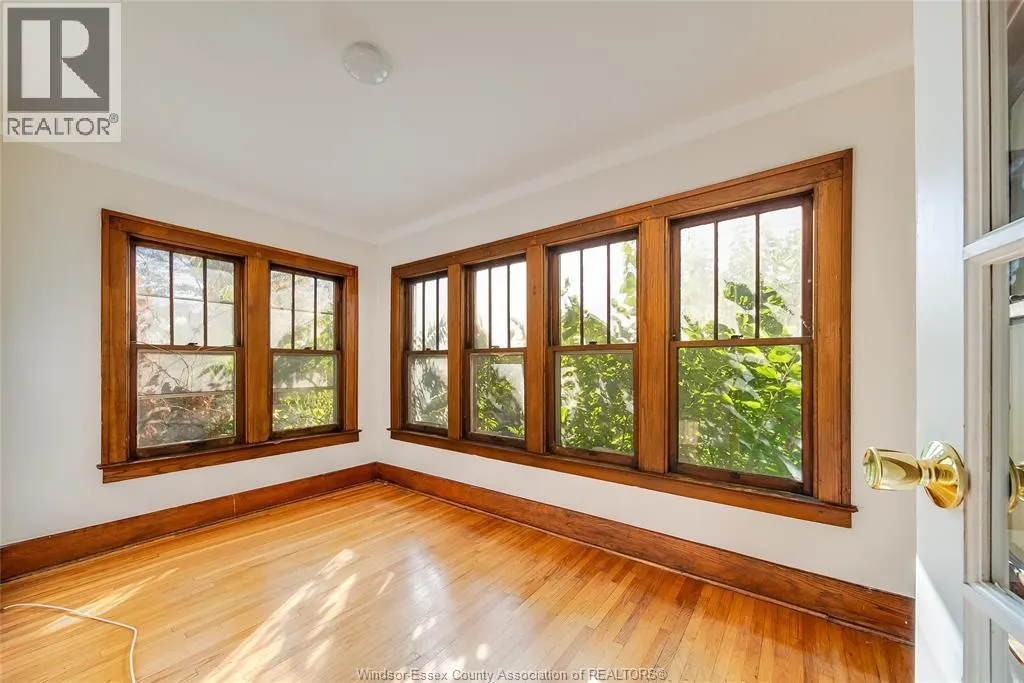 106-108 SHEPHERD STREET East