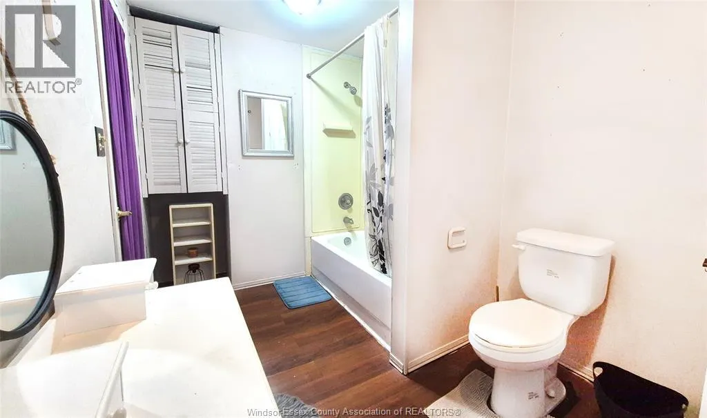 201 ST. ROSE Unit# UPPER