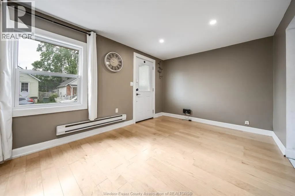 1018 CATARAQUI STREET